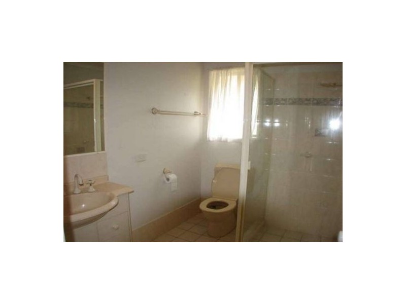 139 Middle Road, Hillcrest QLD 4118