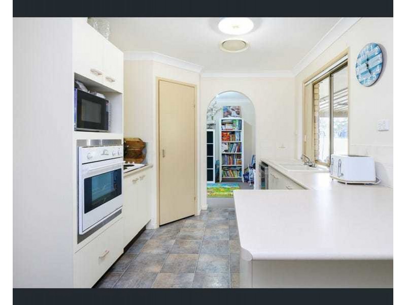 26 Ritsie Street, Rochedale South QLD 4123