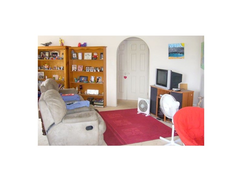 Edens Landing QLD 4207