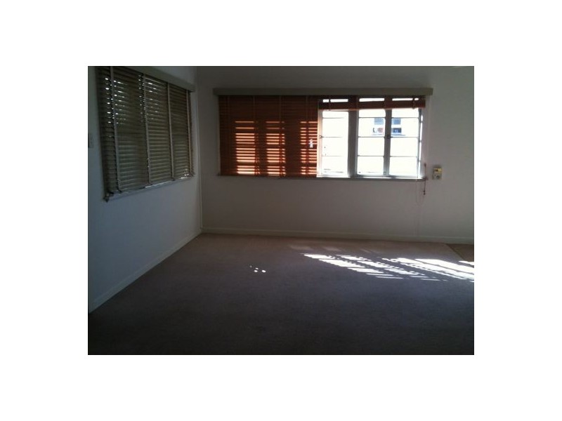 55 Mains Rd, Sunnybank QLD 4109