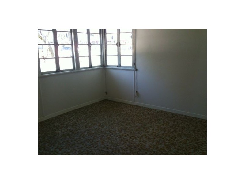 55 Mains Rd, Sunnybank QLD 4109