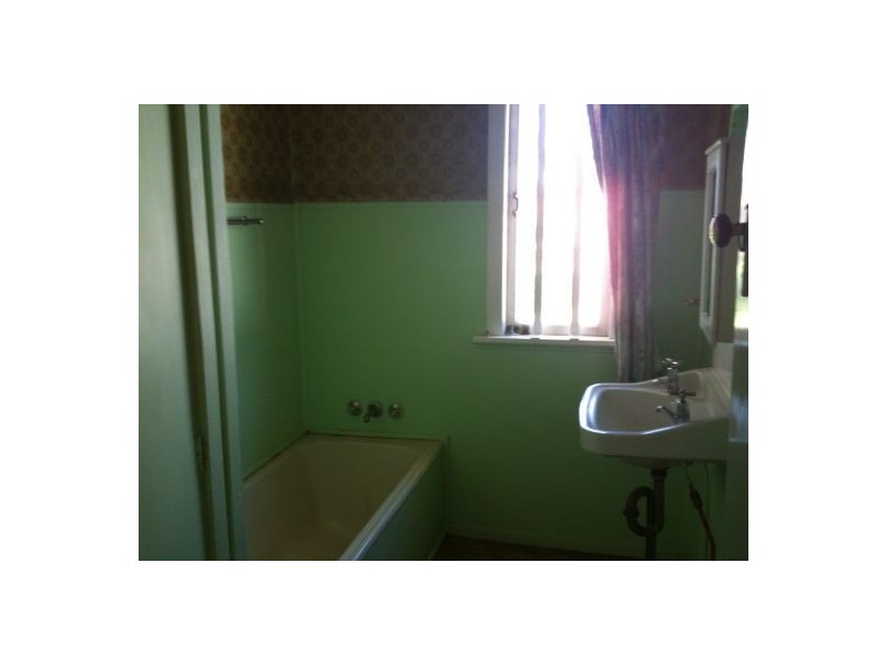 55 Mains Rd, Sunnybank QLD 4109