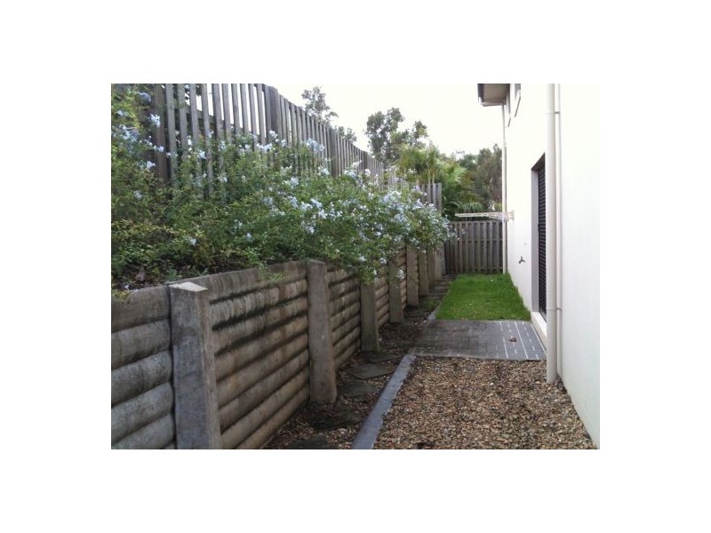 5 Mapleton Circuit, Parkinson QLD 4115