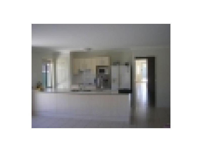 557 Browns Plains Rd, Browns Plains QLD 4118