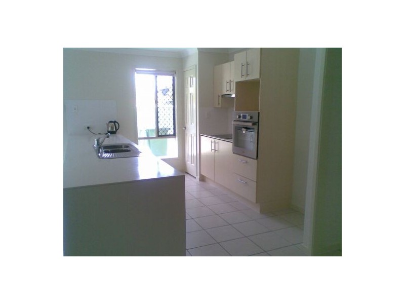 557 Browns Plains Rd, Browns Plains QLD 4118