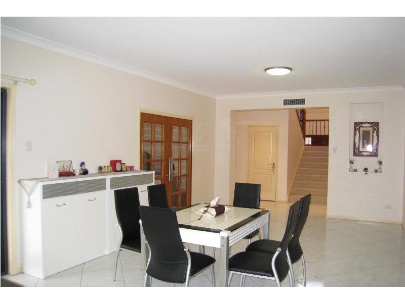 7 Jubilee Cl, Eight Mile Plains QLD 4113