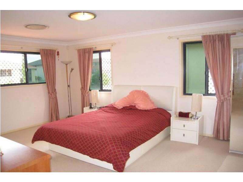 7 Jubilee Cl, Eight Mile Plains QLD 4113