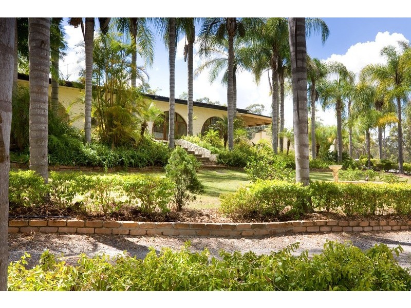 133 Farm Road, Greenbank QLD 4124