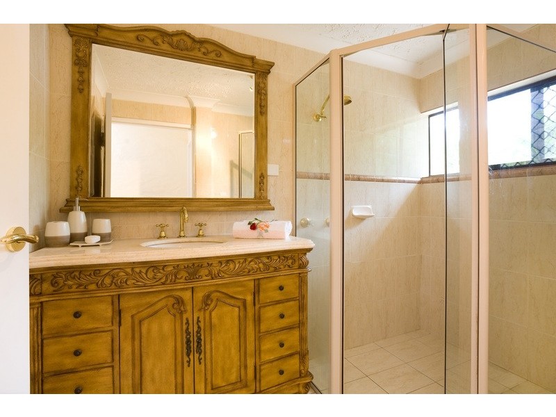 133 Farm Road, Greenbank QLD 4124