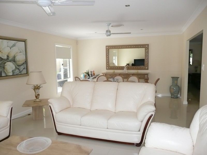 7 Ridings St, Sunnybank Hills QLD 4109