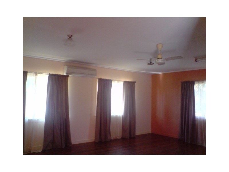 395 Newnham Road, Upper Mount Gravatt QLD 4122