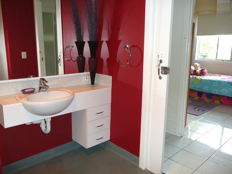 Logan Central QLD 4114