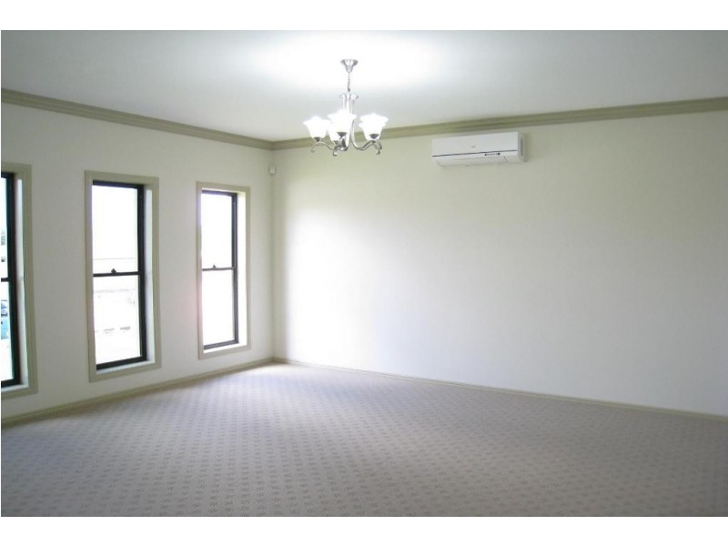 Regents Park QLD 4118