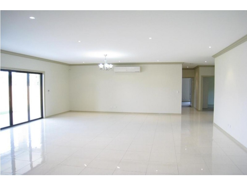 Regents Park QLD 4118