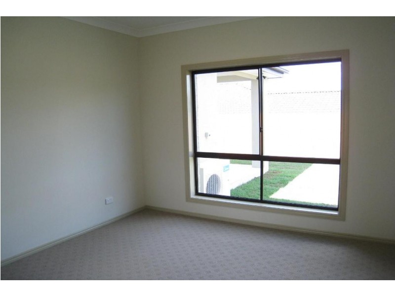 Regents Park QLD 4118