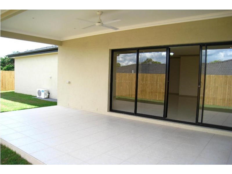 Regents Park QLD 4118