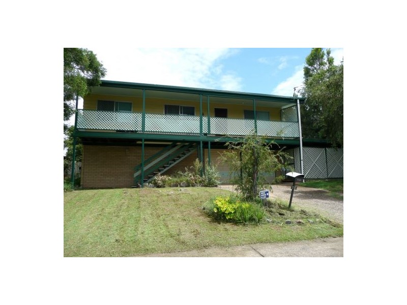 78 Conifer St, Hillcrest QLD 4118