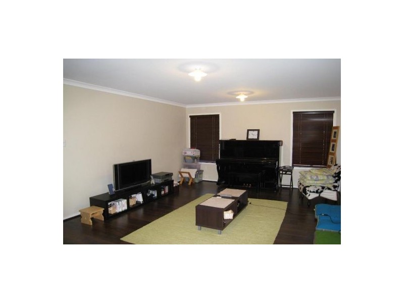 6 Athlone Cl, Underwood QLD 4119