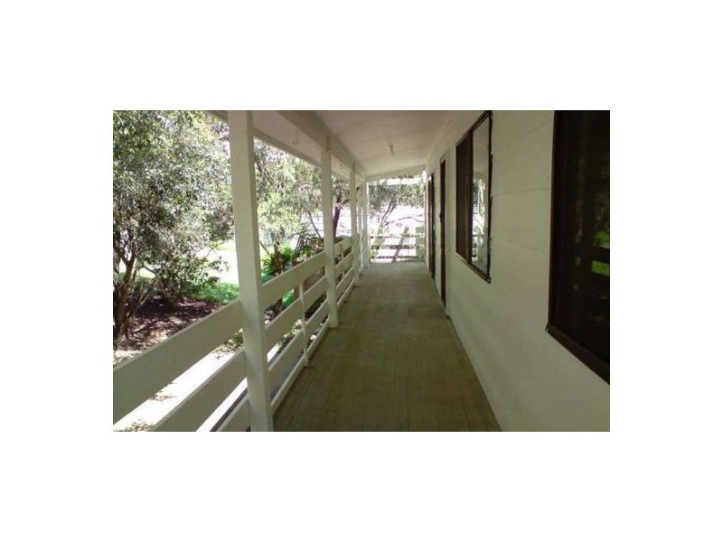 6 Tonya Ct, Woodridge QLD 4114