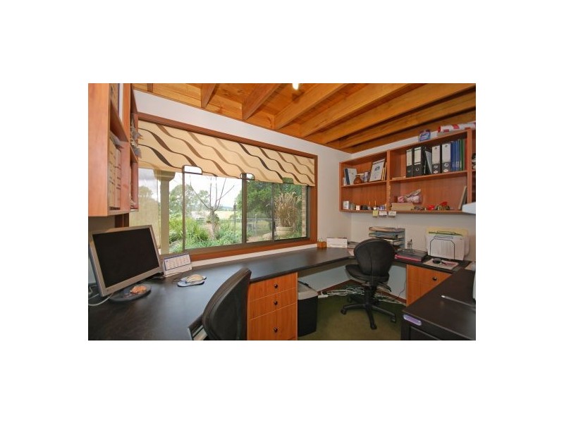 North Maclean QLD 4280