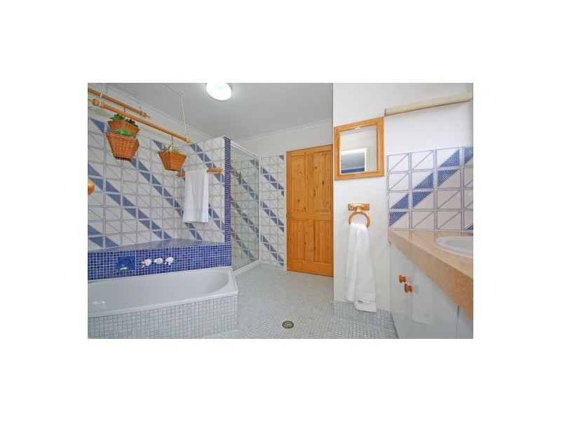 North Maclean QLD 4280