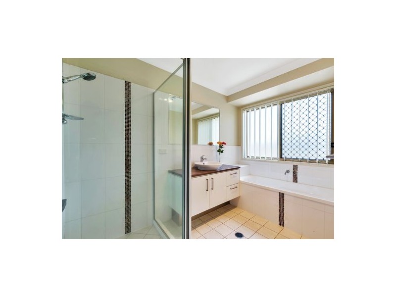 5 Cooper Ct, Durack QLD 4077