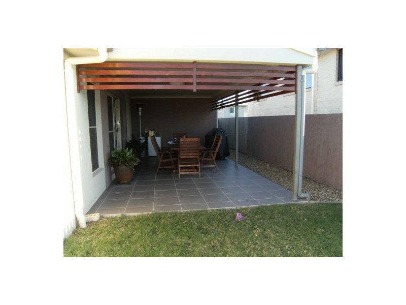 53 Larapinta Cct, Parkinson QLD 4115