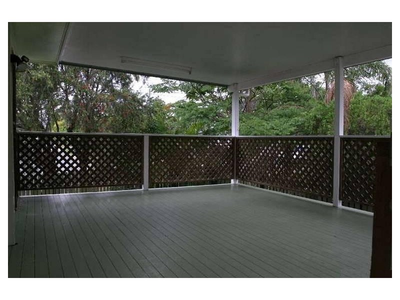 2b Tanby Street, Sunnybank Hills QLD 4109