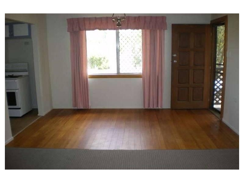 2b Tanby Street, Sunnybank Hills QLD 4109