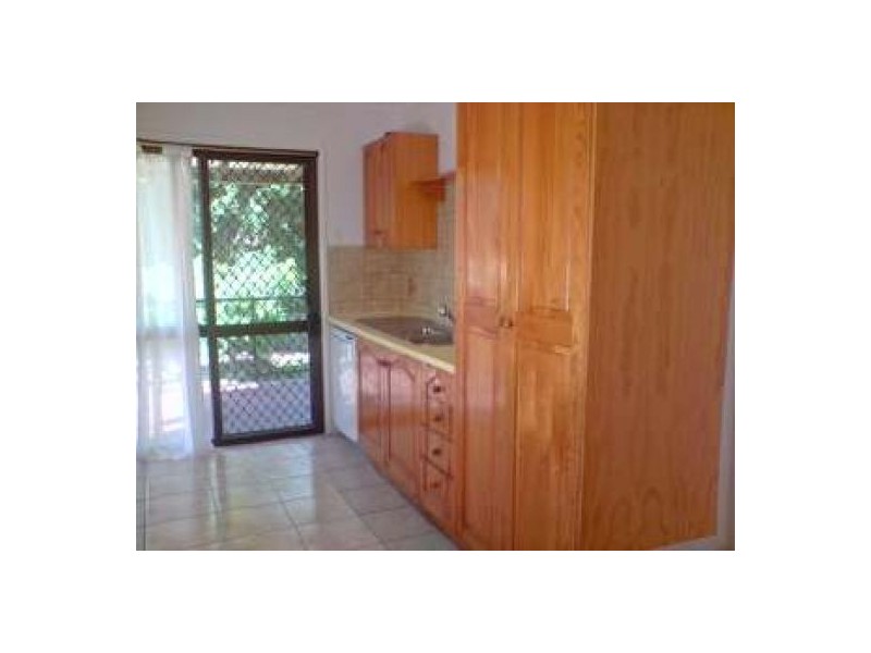 14 Parkway Rd, Macgregor QLD 4109