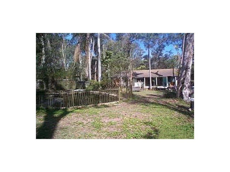 17 Coronation Road, Hillcrest QLD 4118