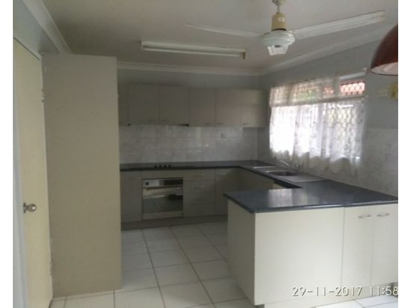 19 Devonlea Street, Eight Mile Plains QLD 4113