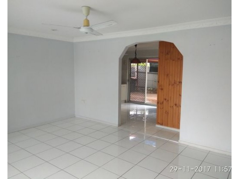 19 Devonlea Street, Eight Mile Plains QLD 4113