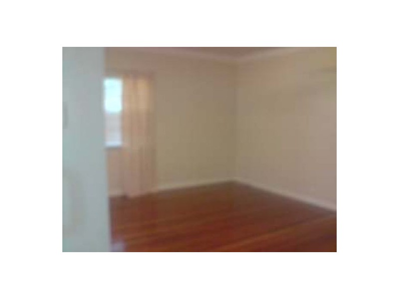 12 Meynell, Salisbury QLD 4107