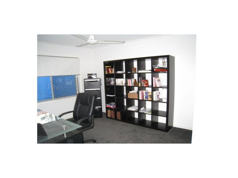 16 Copia Street, Calamvale QLD 4116