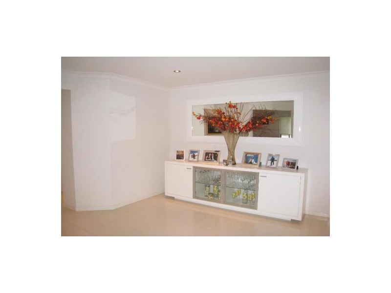 16 Copia Street, Calamvale QLD 4116