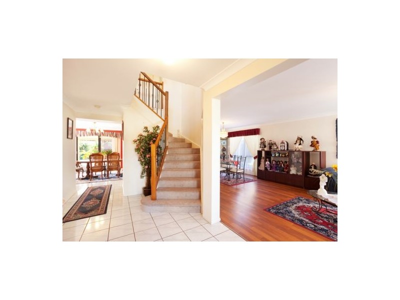 19 Harwood Place, Parkinson QLD 4115