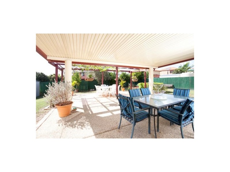 19 Harwood Place, Parkinson QLD 4115