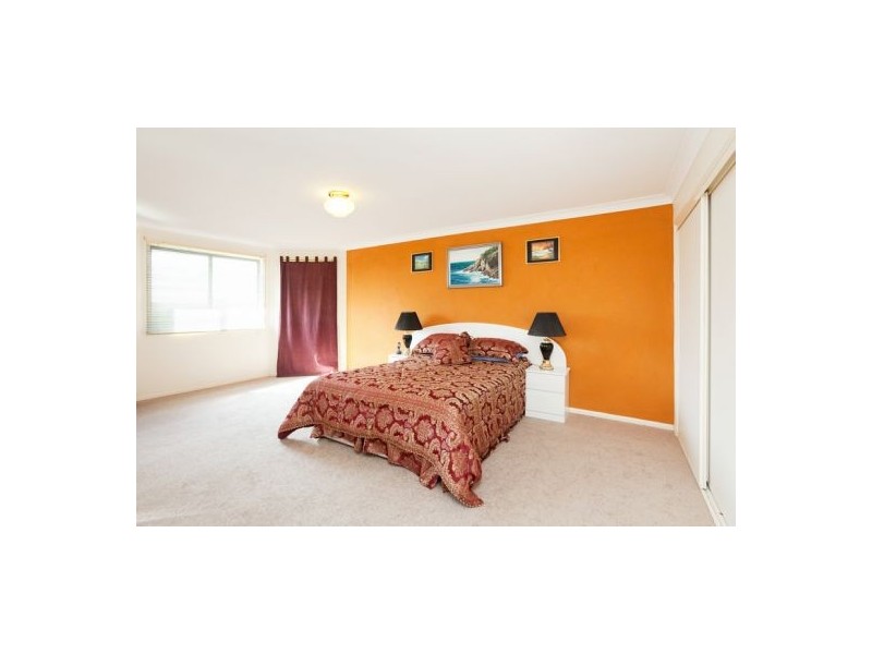 19 Harwood Place, Parkinson QLD 4115