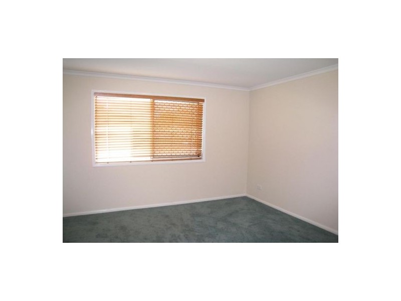 25A Parnassus St, Robertson QLD 4109