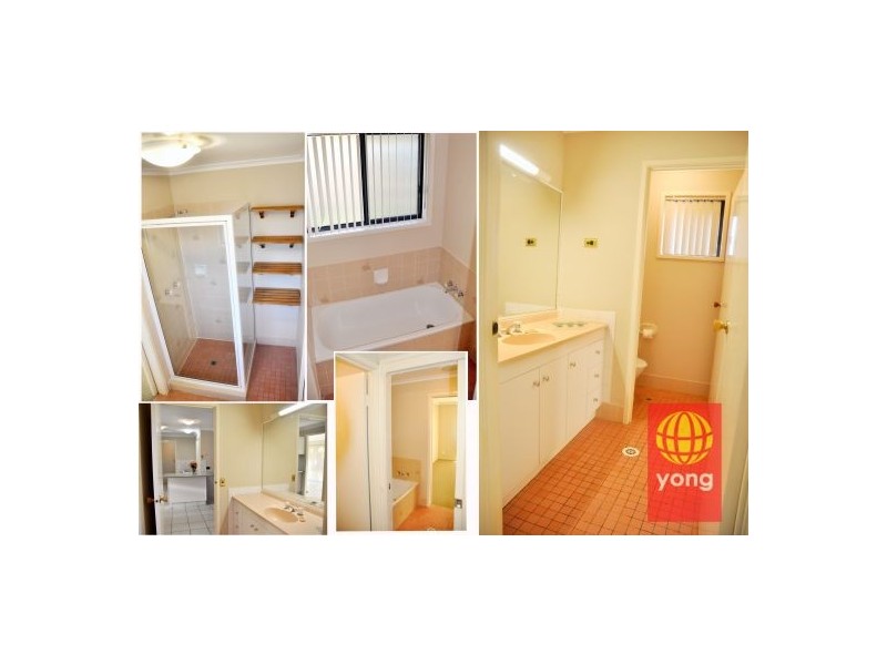 11 Arbour Way, Regents Park QLD 4118