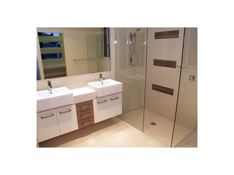 12 Langford St, Eight Mile Plains QLD 4113