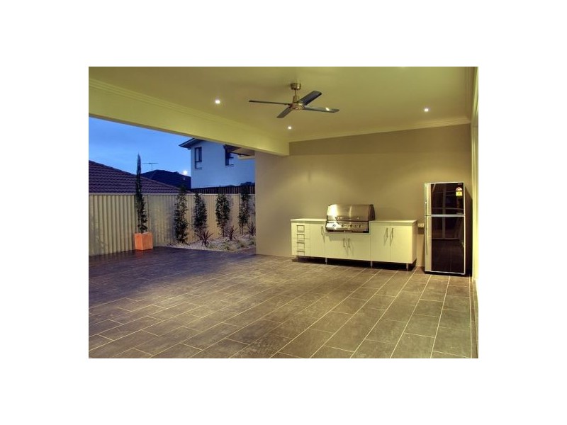 12 Langford St, Eight Mile Plains QLD 4113