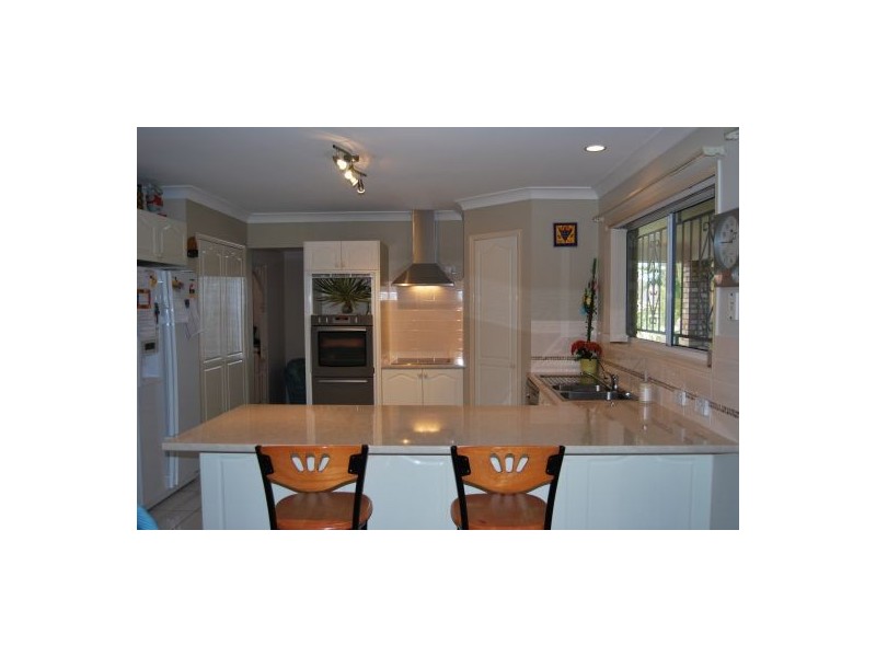 51 Honeysuckle Way, Calamvale QLD 4116