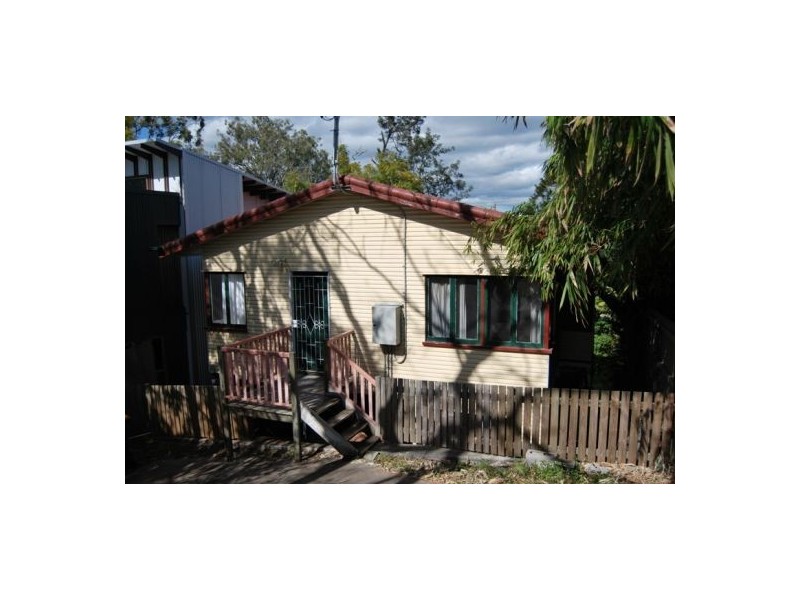227 Swann Road, Taringa QLD 4068