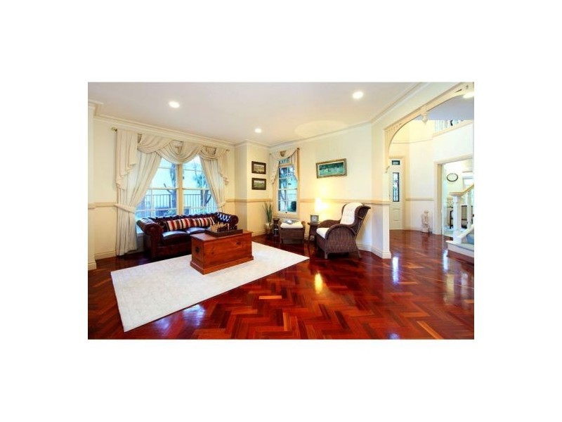 207 Westlake Dr, Westlake QLD 4074