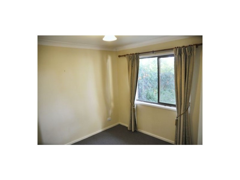 48 Vansittart Rd, Regents Park QLD 4118