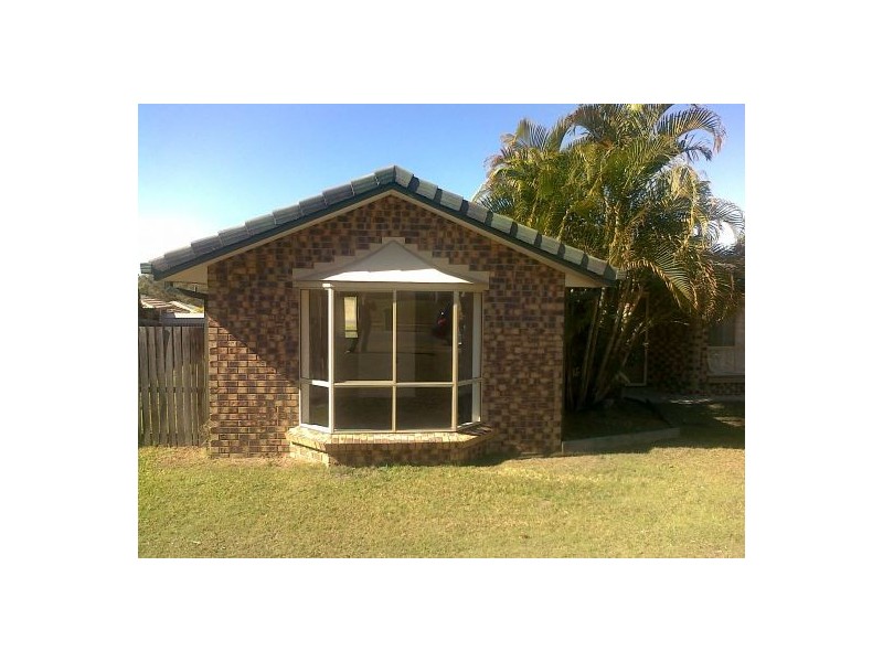 42 Moreton St, Boronia Heights QLD 4124