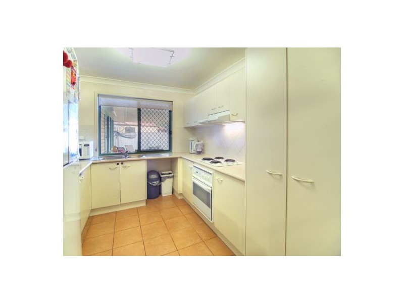 1 Hampshire Court, Calamvale QLD 4116