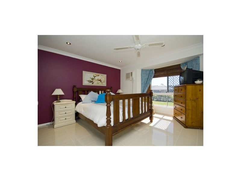 29 Bottlebrush Dr, Regents Park QLD 4118